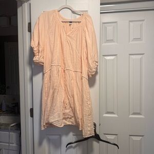 Old Navy Light Peach Blouse